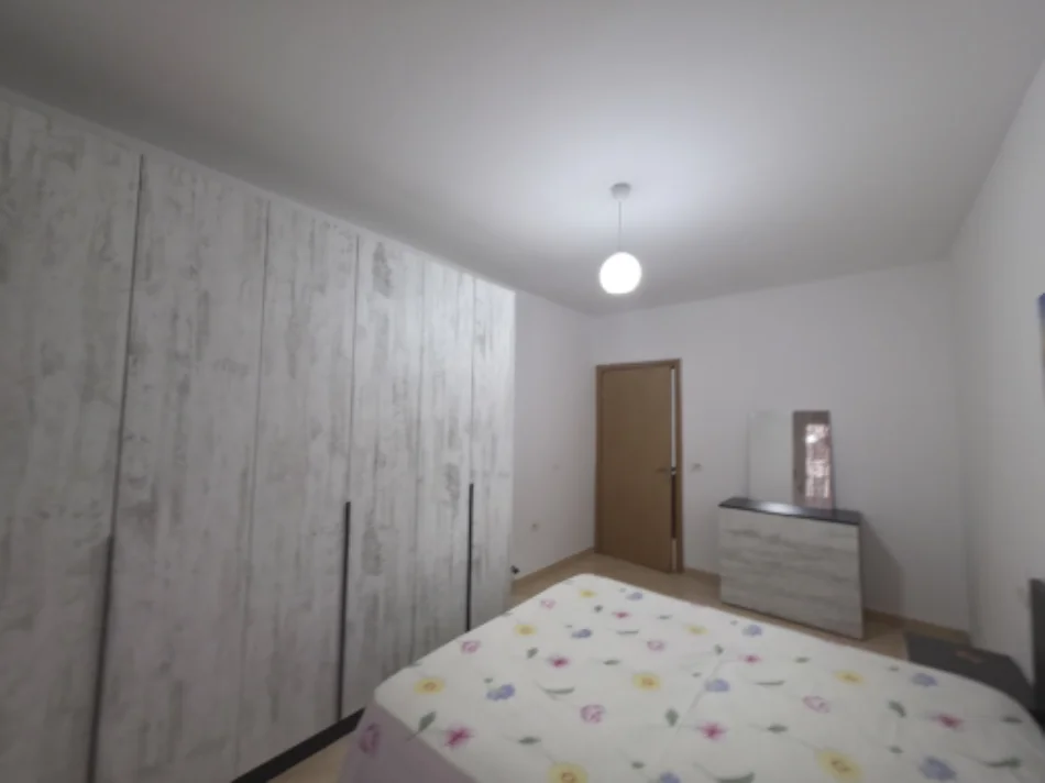 Tirane, jepet me qera apartament 1+1 Kati 6, 65 m² 420 € (Bar Sorriso tek Vila L ne Astir)