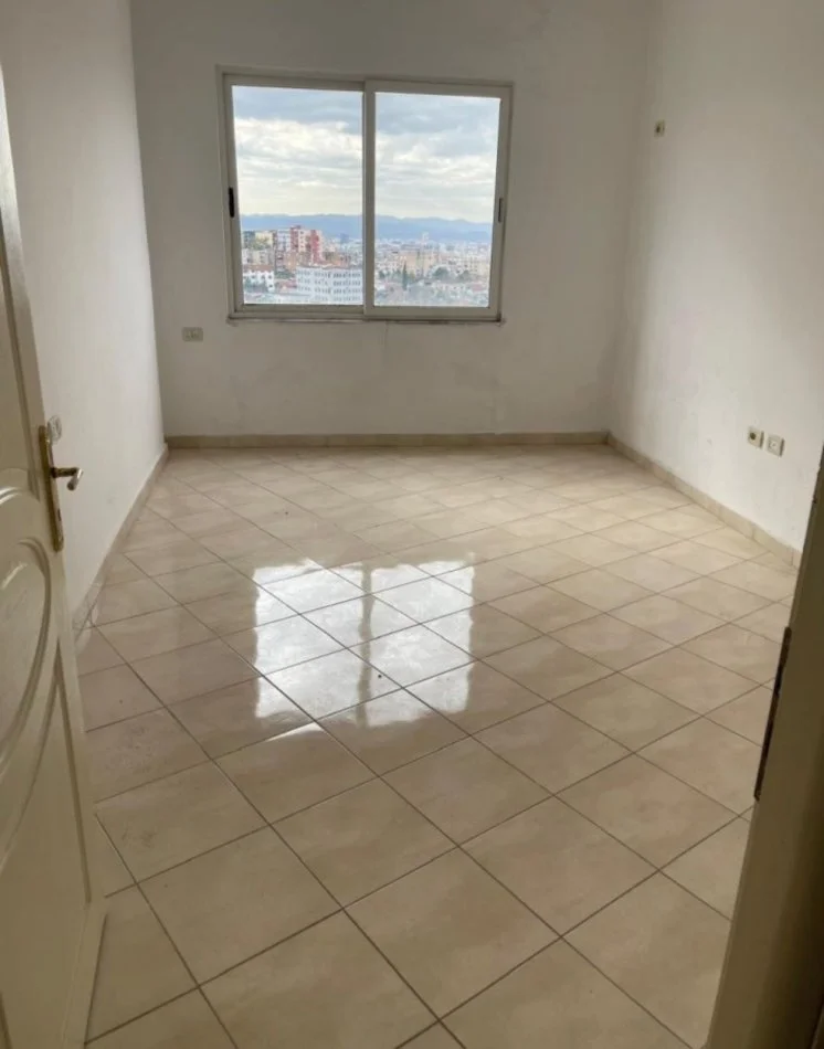 Tirane, shitet apartament 1+1 Kati 4, 72 m² 85.000 € (Shefqet Kuka)