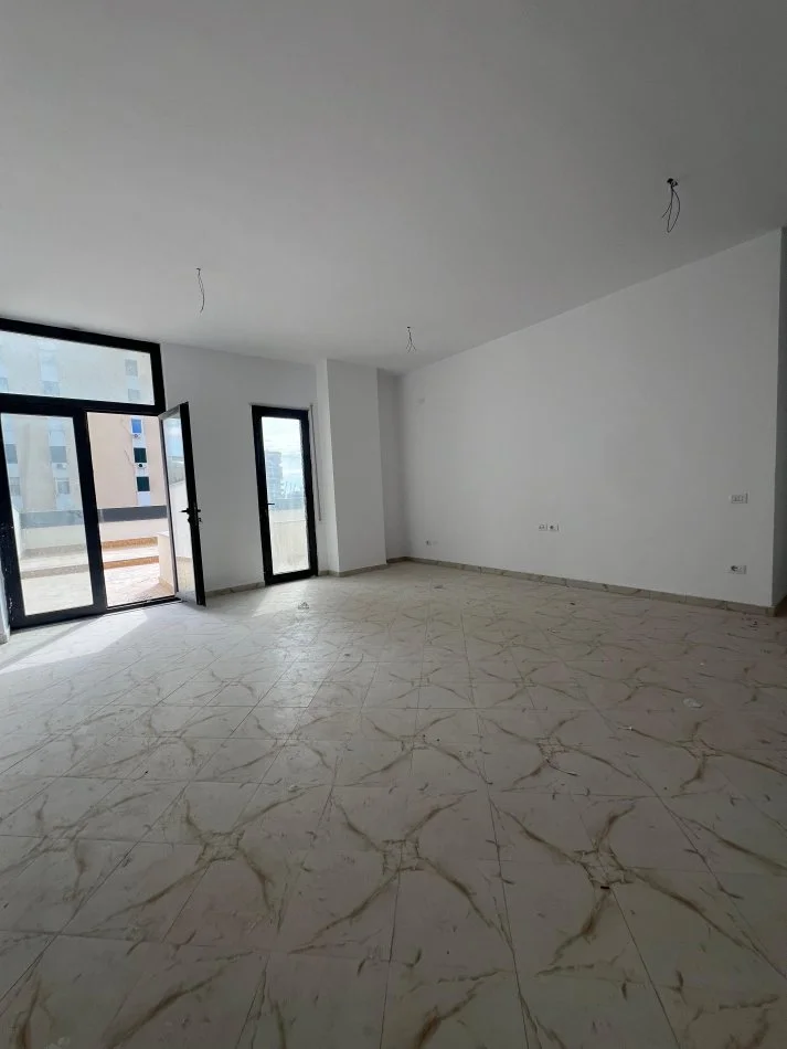 Durres, shitet apartament 2+1 Kati 3, 112 m² 380.000 € (VOLLGA DURRES)