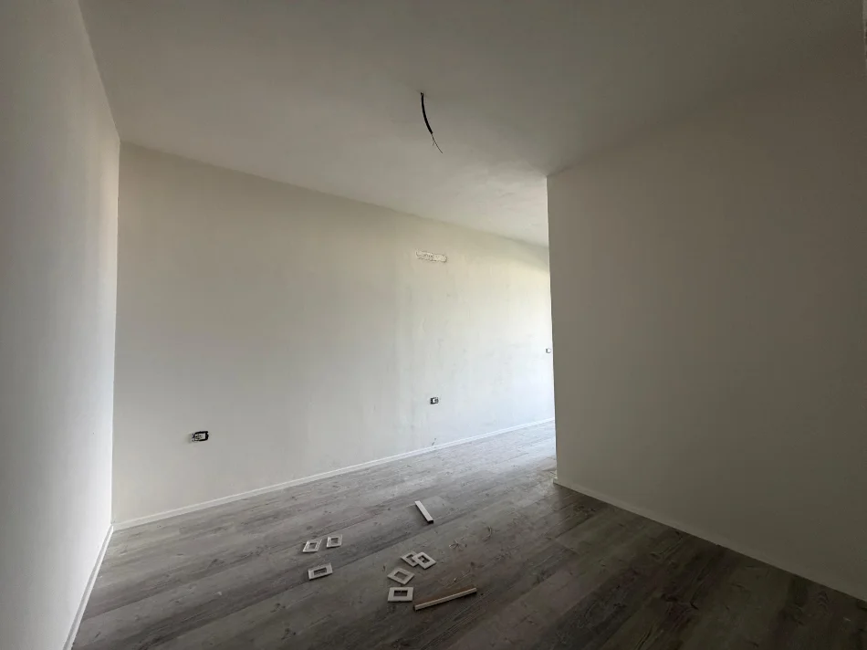 Tirane, shes apartament 2+1 Kati 7, 181.000 € , 90m2