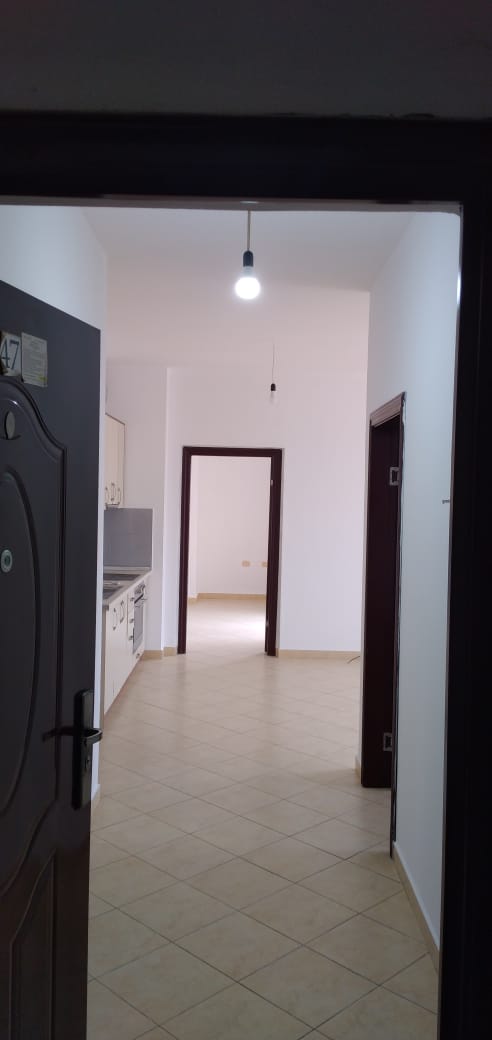Tirane, jepet me qera apartament 2+1+BLK Kati 8, 78 m² 35.000 Leke (rruga Besim Alla)