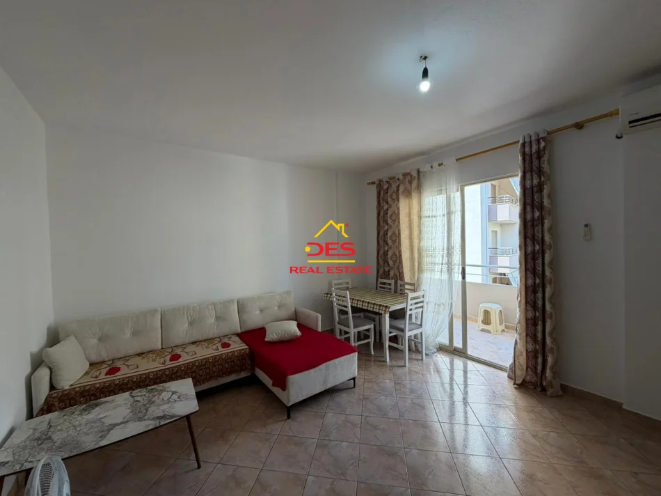 Vlore, shitet apartament 2+1+Ballkon Kati 5, 97 m² 167.000 € (Rruga Gjergj Arianiti)
