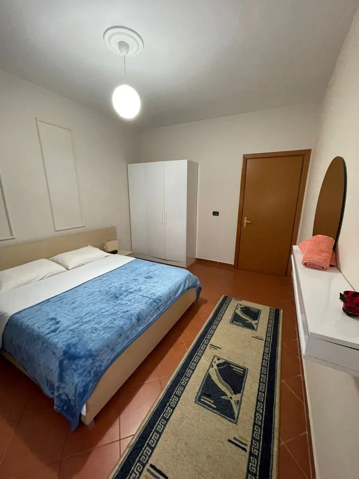Tirane, jepet me qera apartament 2+1+Ballkon, Kati 7, 85 m2 800 € (Sami Frasheri)