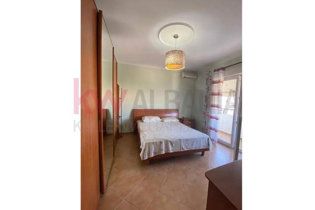 Tirane, jepet me qera apartament 2+1 Kati 10, 100 m² 800 Euro (rruga e elbasanit)