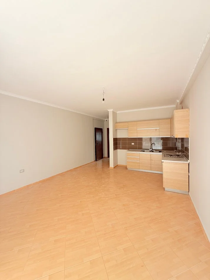 Shqiperi, shitet apartament 1+1+Ballkon , 72 m² 160.000 € (SAli Vranishti,Kalaja,Uji i Ftohte)
