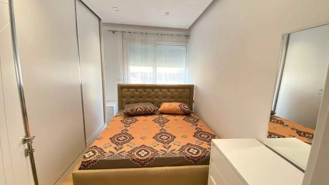 Tirane, jepet me qera apartament 2+1+BLK Kati 2, 95 m² 550 Euro (Hamdi Pepo)