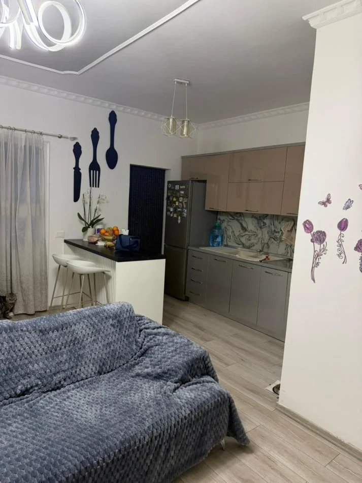 shitet apartament 1+1+Ballkon Kati 4, 78 m² 120.000 € (Don Bosko)
