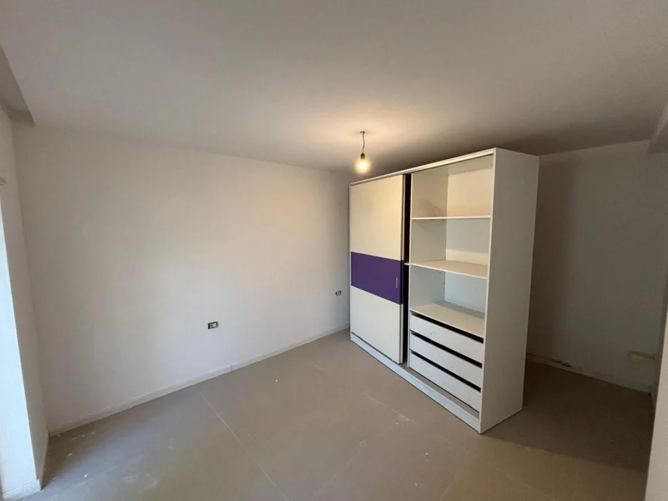 Tirane, jepet me qera Dublex , 114 m² (Kodra e Diellit 2)