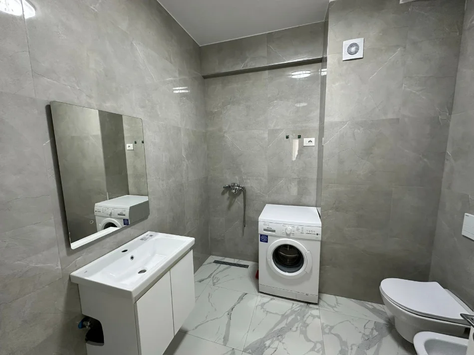 Tirane, shitet apartament 2+1 Kati 6, 114 m² 183.000 € (Urban Gate, Astir)