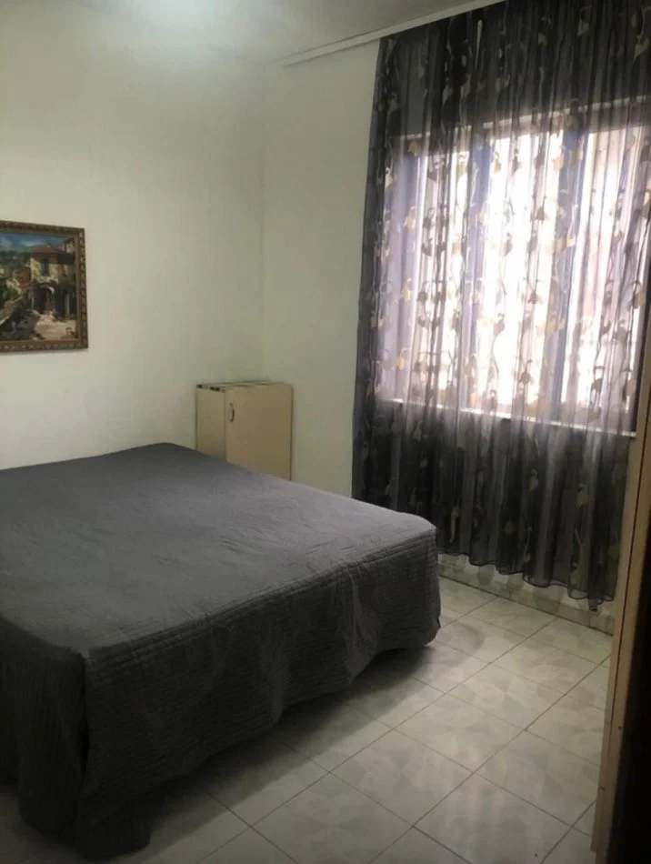 Tirane, jepet me qera Vile 2+1 Kati 2, 35.000 € (Shkolla Bashkuar)