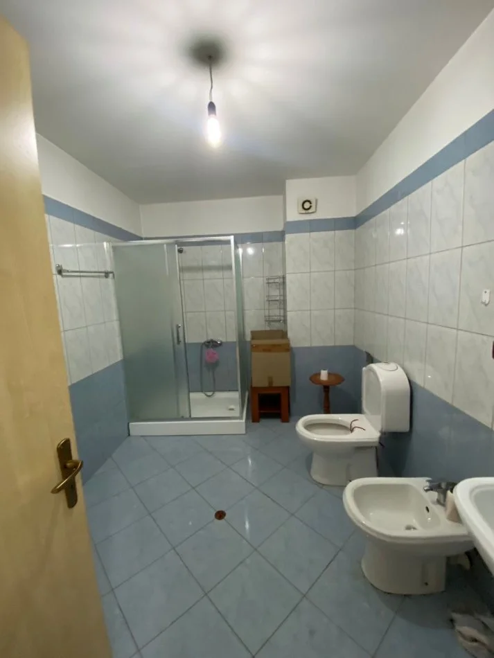 Tirane, shitet apartament 1+1 Kati 2, 75 m² 85.000 € (Casa Italia)