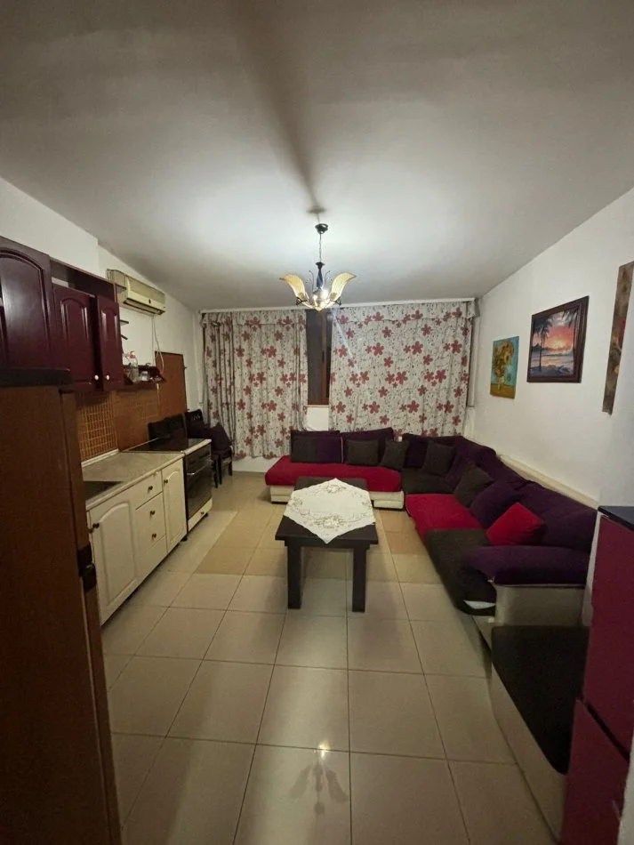 Tirane, shitet apartament 1+1 Kati 1, 55 m² 125.000 € (Ali Demi)