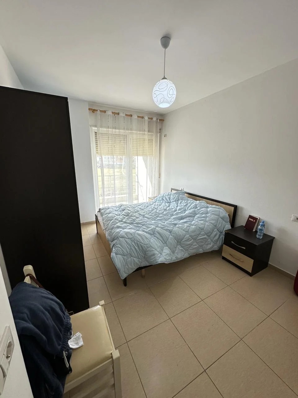 Shitet, Apartament 1+1, Unaza e Re, Tiranë.