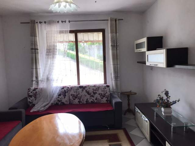 Tirane, jepet me qera apartament 2+1+A+BLK Kati 1, 100 m² 34000 Leke (Laprak)