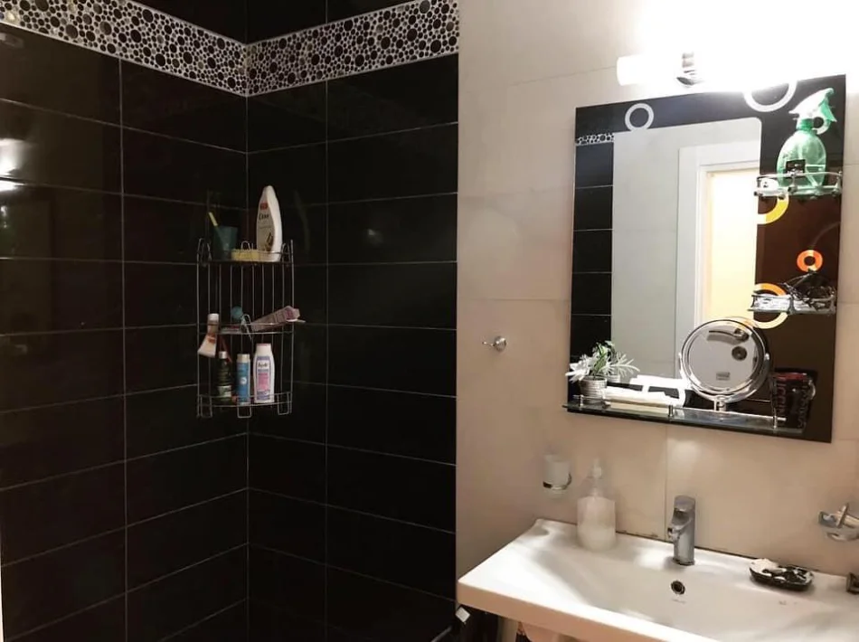 Tirane, jepet me qera apartament 2+1 Kati 3, 130 m² 800 € (Kodra e Diellit)