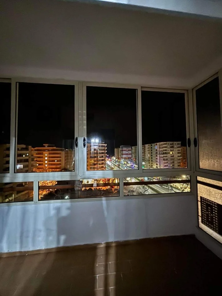 Vlore, jepet me qera apartament 1+1+Ballkon , 400 € 