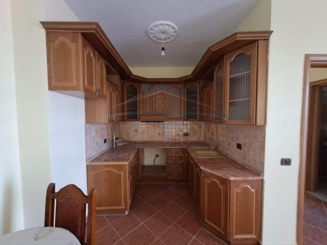 Durres, shitet apartament Kati 1, 97 m² 86.000 Euro (iliria)
