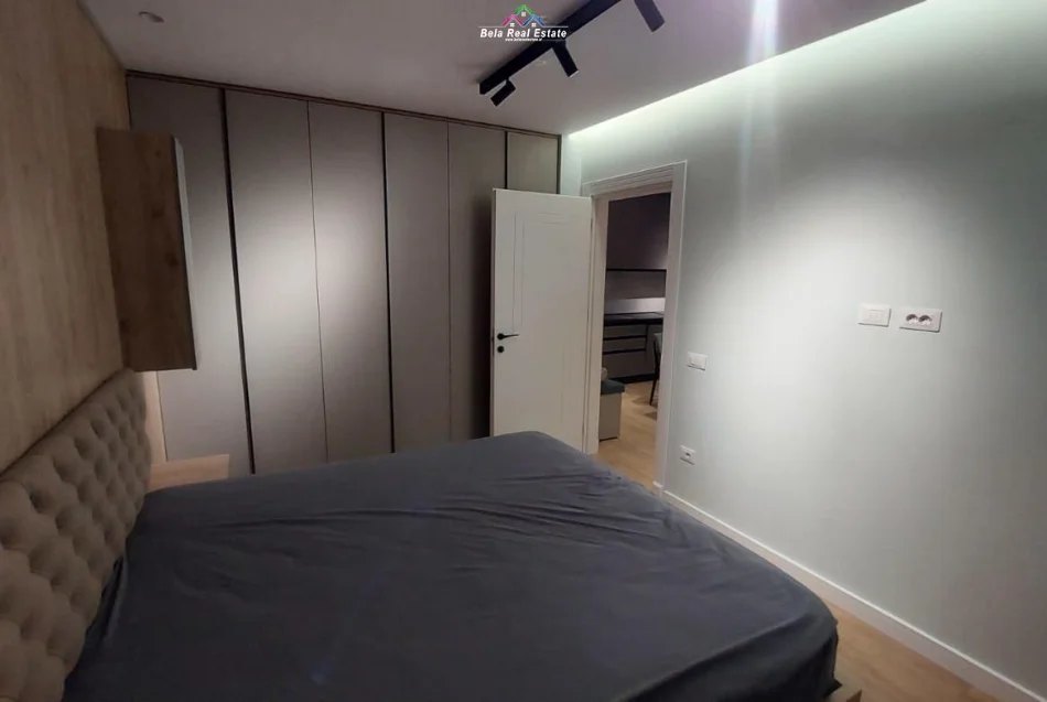 Tirane, jepet me qera apartament 1+1+Ballkon Kati 2, 70 m² 740 € (medar shtylla)