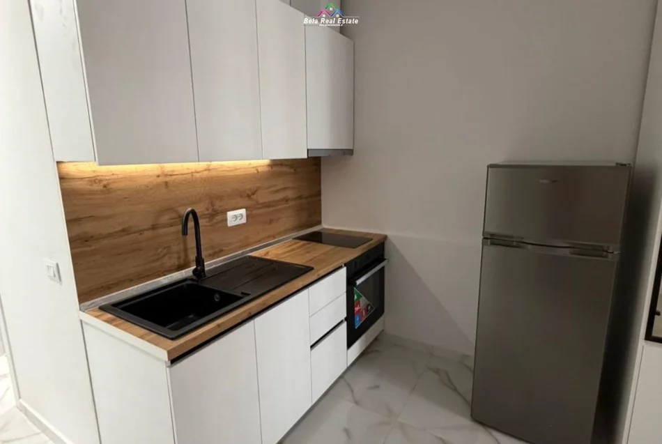 Tirane, jepet me qera garsonier Kati 2, 40 m² 430 € (dritan hoxha)