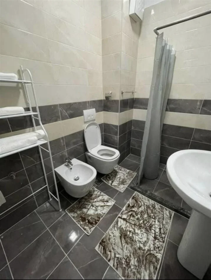 Tirane, jepet me qera apartament 1+1+Ballkon Kati 5, 60 m² 730 € (kika 2)