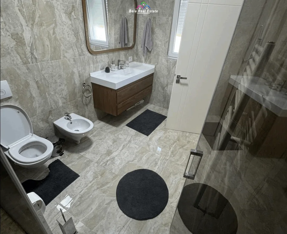 Tirane, jepet me qera Vile Vile 3 Katshe , 1.500 € (Laknas)