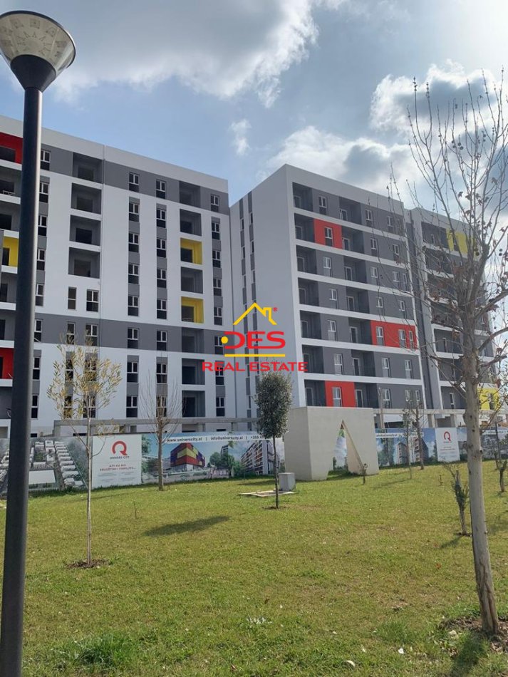 Tirane, shitet apartament 3+1+Ballkon Kati 4, 119 m² 107,700 € (univers city)