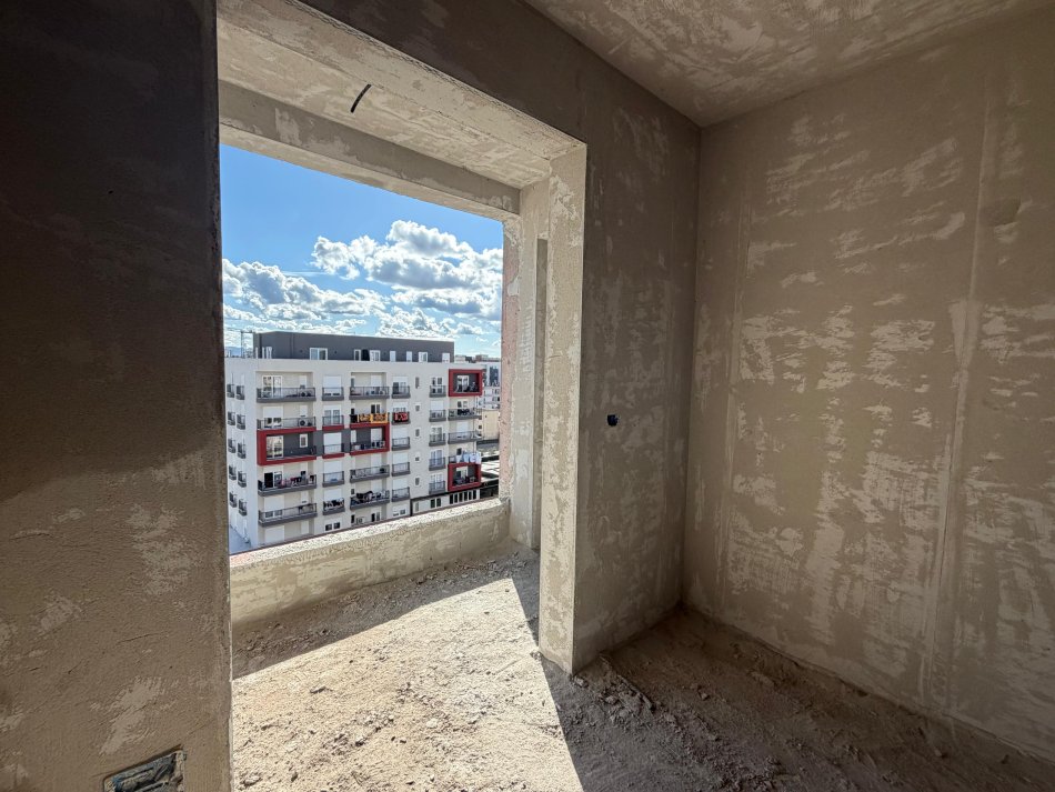 Tirane, shitet apartament 1+1+Ballkon Kati 8, 67 m² 53.700 € (Rrethi Ullirit Kamez)