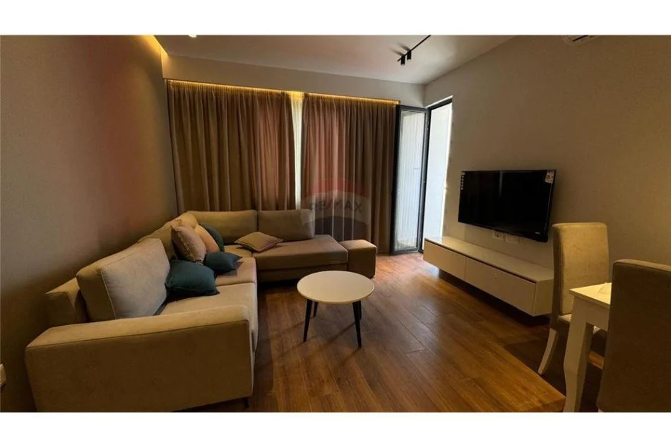 Tirane, shitet apartament 1+1, Kati 6, 96 m² 210,000 € (Don Bosko Rruga "Begeja")