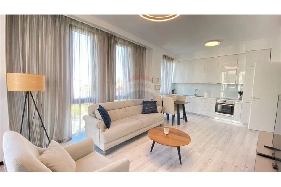 Tirane, shitet apartament 2+1 , 96 m² 340.000 € (Rruga Elbasanit)