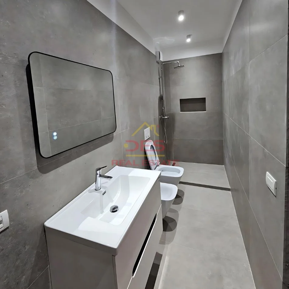 🏢JEPET ME QIRA APARTAMENT 3+1+2 , RRUGA “STAVRI THEMELI”, PERBALLE DELIJOGJIT