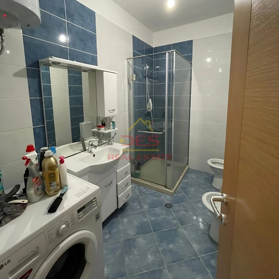 SHITET APARTAMENT 2+1, LIQENI I THATË, TIRANË
