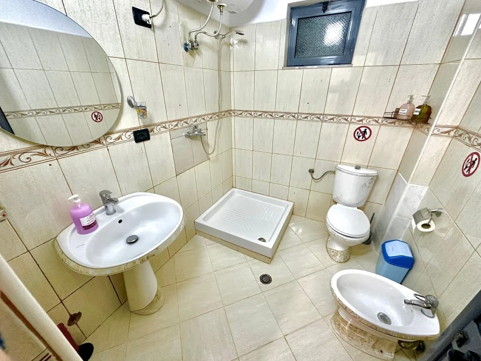 1+1 Pazari i Ri (€500)