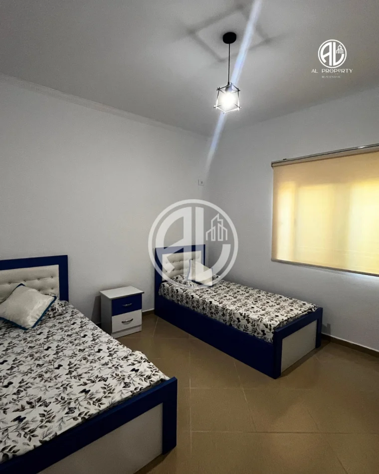 Durres, jepet me qera 1 Katshe , 500 € 