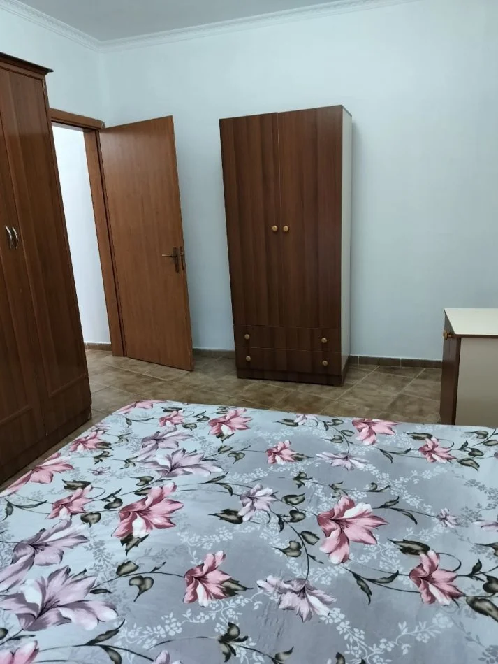 SHITET APARTAMENT 1+1 53m2 TEK FRESKU