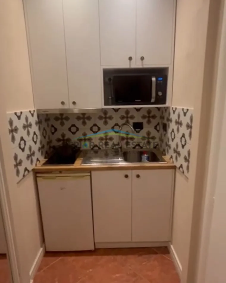 Tirane, Shiten 2 Apartamente ,  Kati 7, 112 m² 350.000 € (Qender)