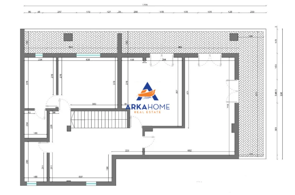 Tirane, jepet me qera ambjent biznesi Kati 5, 400 m² 2.500 € 