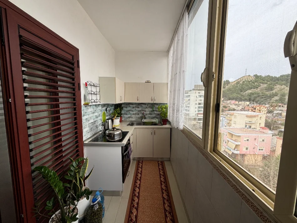 Vlore, shitet apartament 3+1+Ballkon Kati 7, 140 m² 15.000.000 € (Rruga e Re, Vlore)