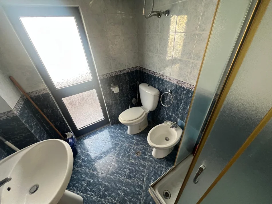 Durres, shitet apartament 1+1 Kati 3, 68 m² 85.000 € (Golem)