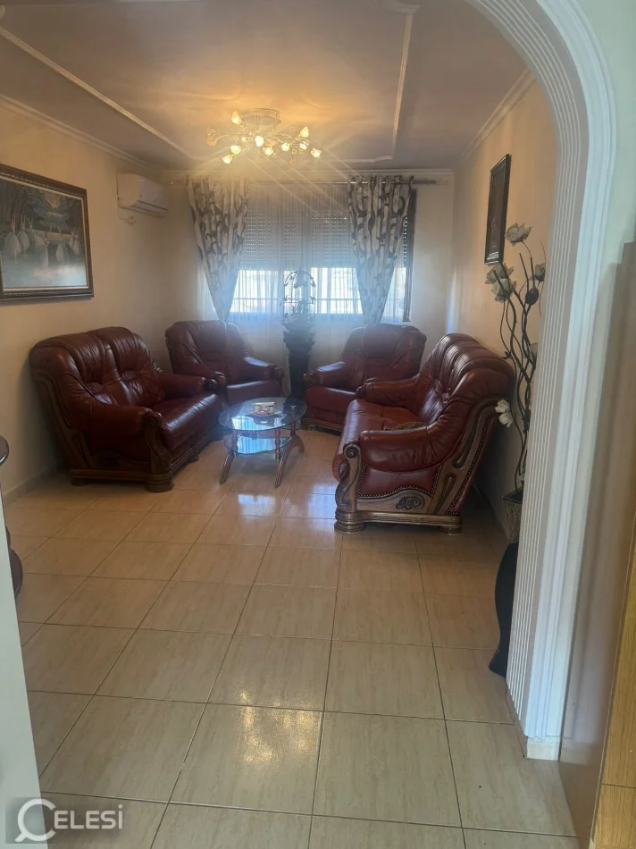Tirane, jepet me qera apartament 1+1+Ballkon Kati 4, 80 m² 400 € (KONGRESI I MANASTIRIT QSUT)