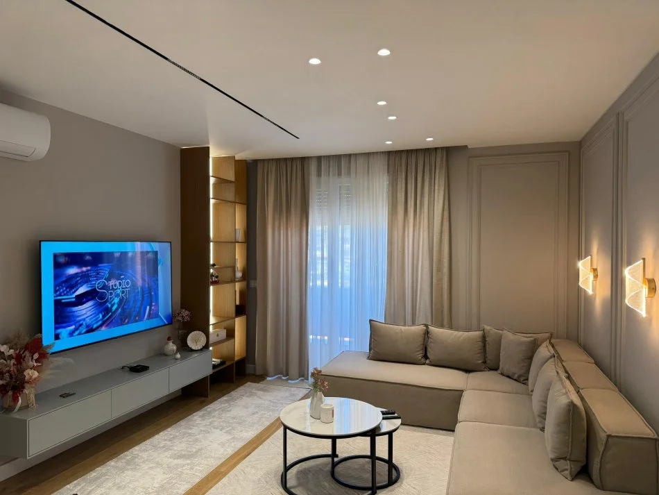 Tirane, shes apartament 1+1+Ballkon Kati 11, 75 m² 170.000 € (Golden Park 3)