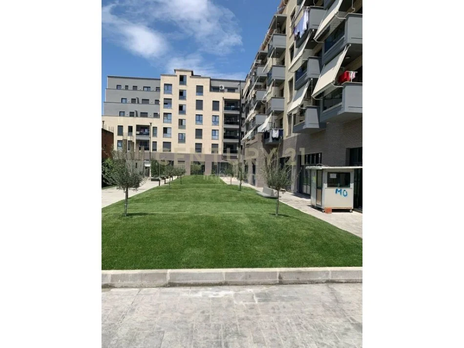 Tirane, shitet apartament 1+1 Kati 1, 73 m² 101.780 € (Unaza e Re Astir)