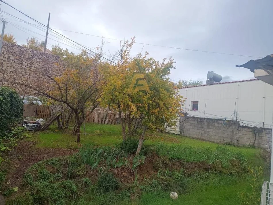 Tirane, shitet shtepi 1 Katshe , 105 m² 330.000 € (Shkoze)