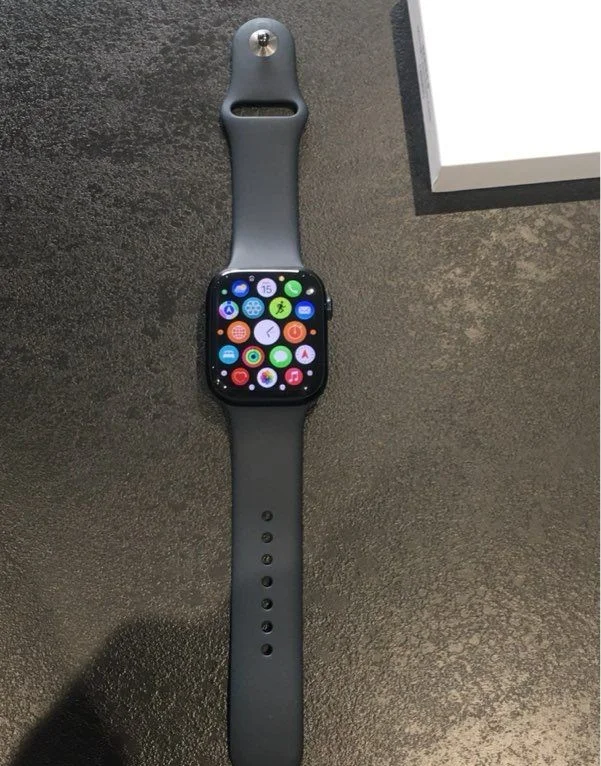 Tirane, shes Celular-Smartphone Apple watch 8