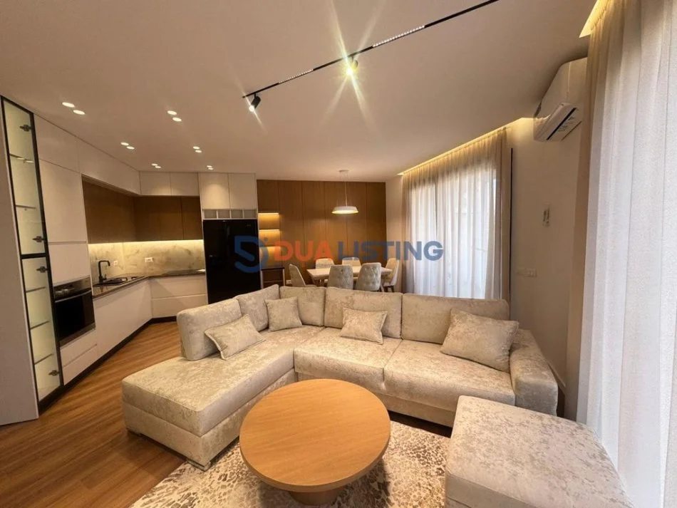 Tirane, jepet me qera apartament 2+1+Ballkon Kati 2, 110 m² 1.300 € (Liqeni i Thate)