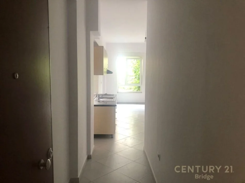 Tirane, shitet apartament 2+1 Kati 2, 85 m² 149.000 € 