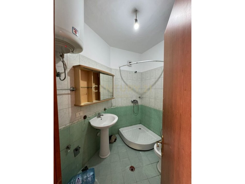 OKAZION‼️ Apartament 1+1 për shitje në Yzberisht!Neom94543