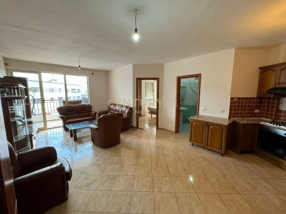 Tirane, shitet 1+1+Aneks+Ballkon Kati 8, 73 m² 73.000 € (YZBERISH)
