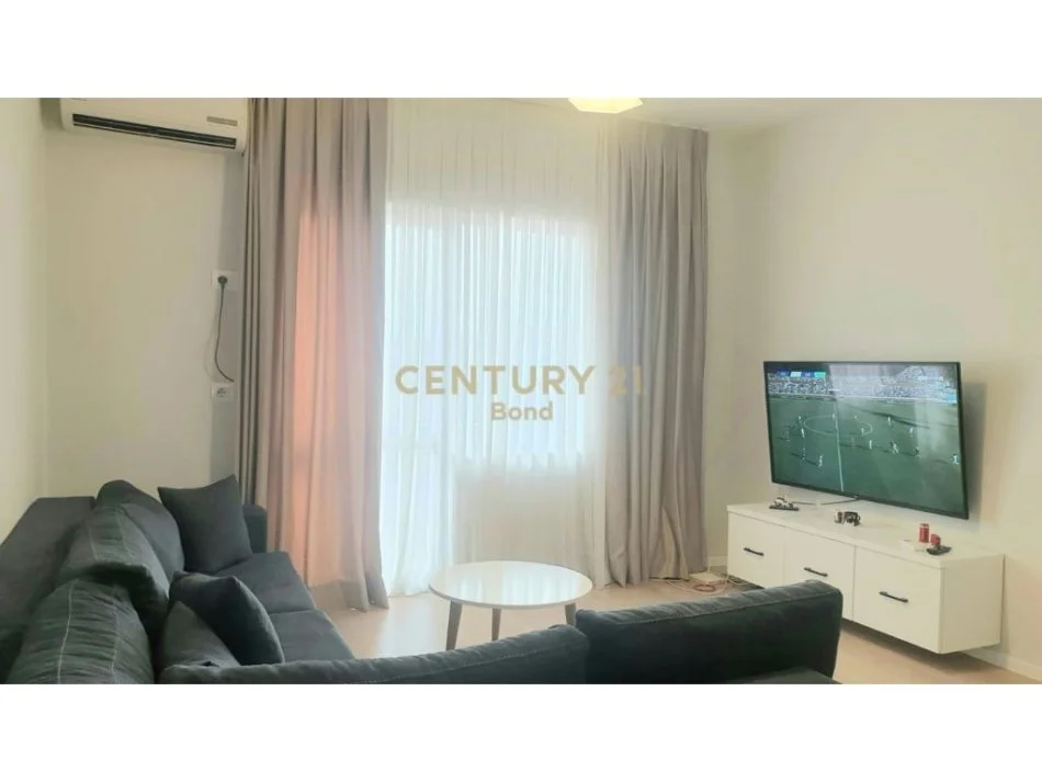 Tirane, jepet me qera apartament 1+1 , 81 m² 420 € (DON BOSKO)