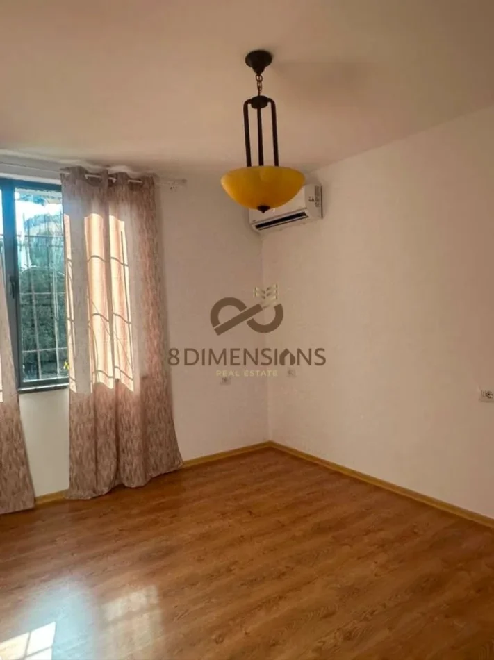 Jepet me qera Apartament 1+1 tek Bulevardi Zogu I Pare mbrapa UFOS (D8241Z-62)