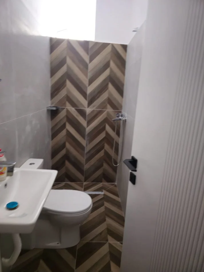 Durres, shitet apartament 2+1 , 104 m² 219.000 € (PORTO KAVALJO)